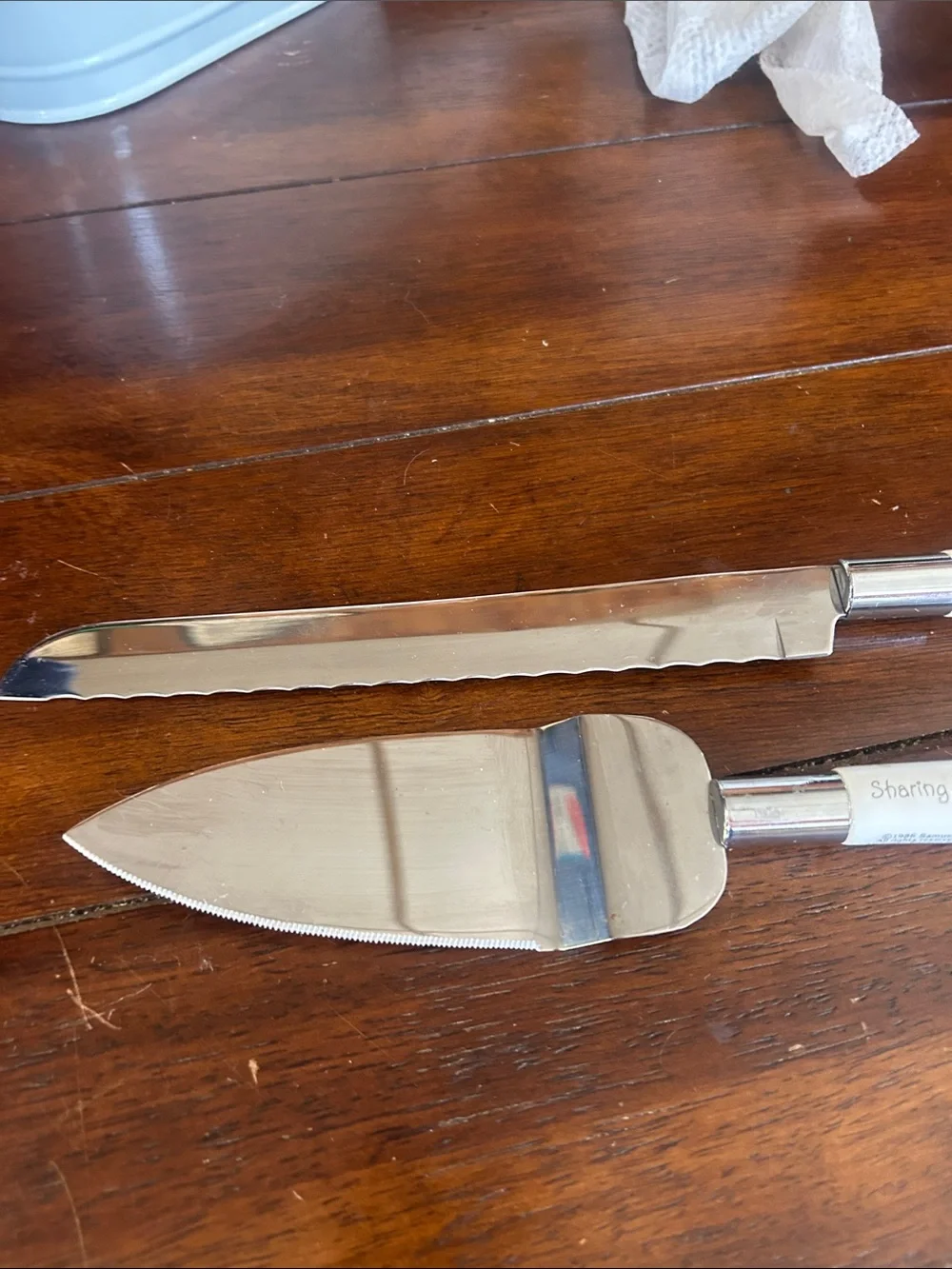 Precious Moments White Handle Cake Server and Serrated Knife Duo